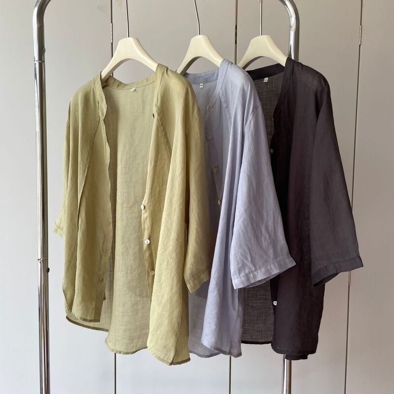 Cut and Patchwork, Willow Green, Gray Blue! 42 Count 100 Ramie Round Neck Masai Shell Button Loose Three-Quarter Sleeve Shirt for Women