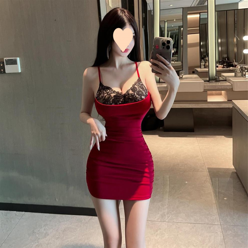 GraceChic GraceChic Plus Size 150kg European American Style Sexy Sweet And Spicy Low Neck Lace Patchwork Tight Strap Bodycon Dress_voghion.com