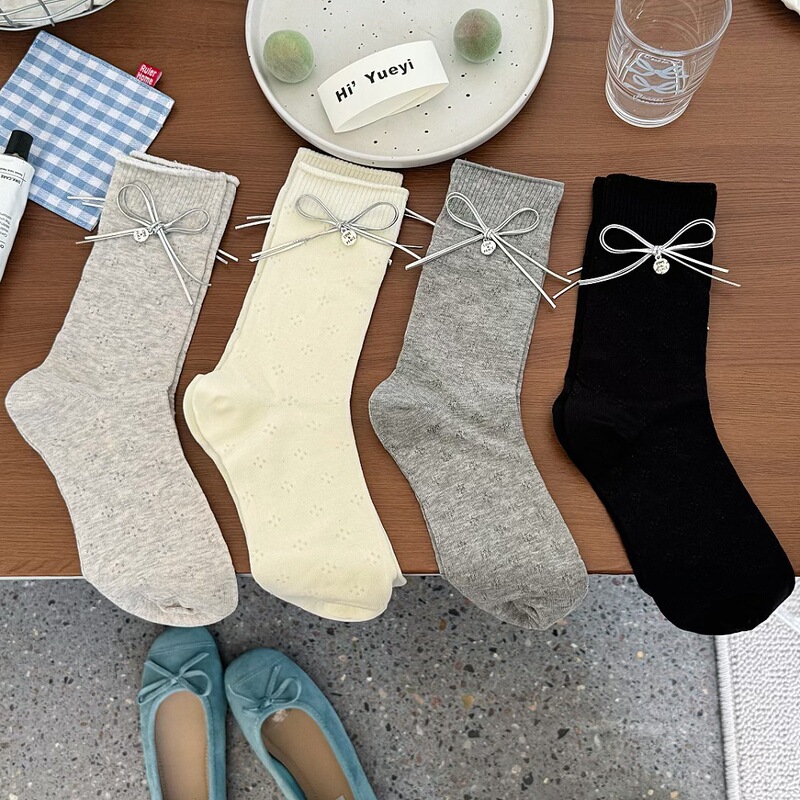 South Korea Socks Women's Spring and Summer Thin Four-leaf Clover Hollow White Socks Leather silver Bow Silver Buckle Piled Socks South Korea Socks Women's Spring and Summer Thin Four-leaf Clover Hollow White Socks Leather silver Bow Silver Buckle Piled Socks