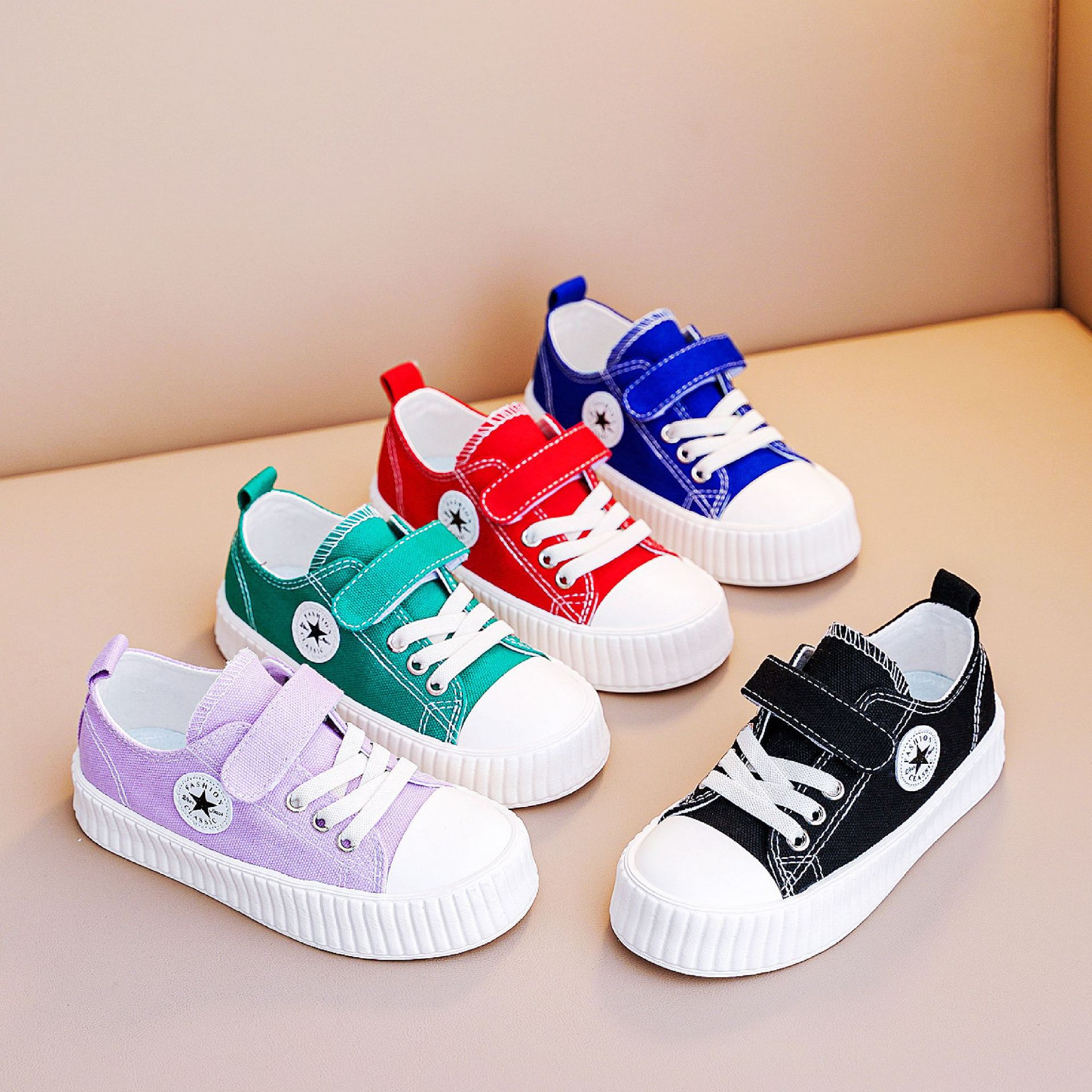 2022New children's canvas shoes in autumn, boys' casual board shoes, small white shoes, classic girls' low-top Korean single shoes