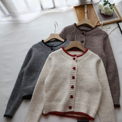 [比正]2024冬の新商品の大衆は色のニットのセーターのカーディガンの女性の愛のボタンの甘い上着の3033にぶつかります。