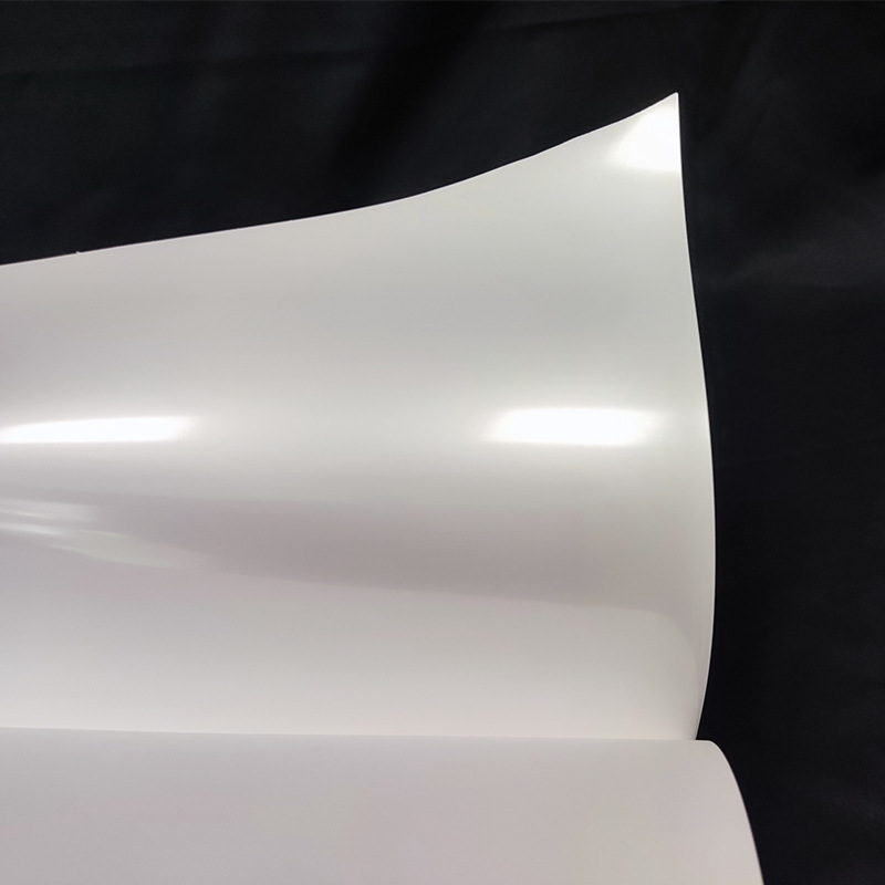 Papel sintético PP ecosolvente, papel para pósteres PP doble mate, tablero de exhibición, pancarta enrollable, material de impresión en rollo para exteriores, materiales publicitarios al por mayor. image 2