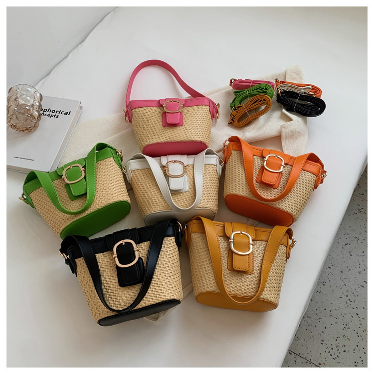 Streetwear Solid Color Bucket Zipper Straw Bag display picture 1