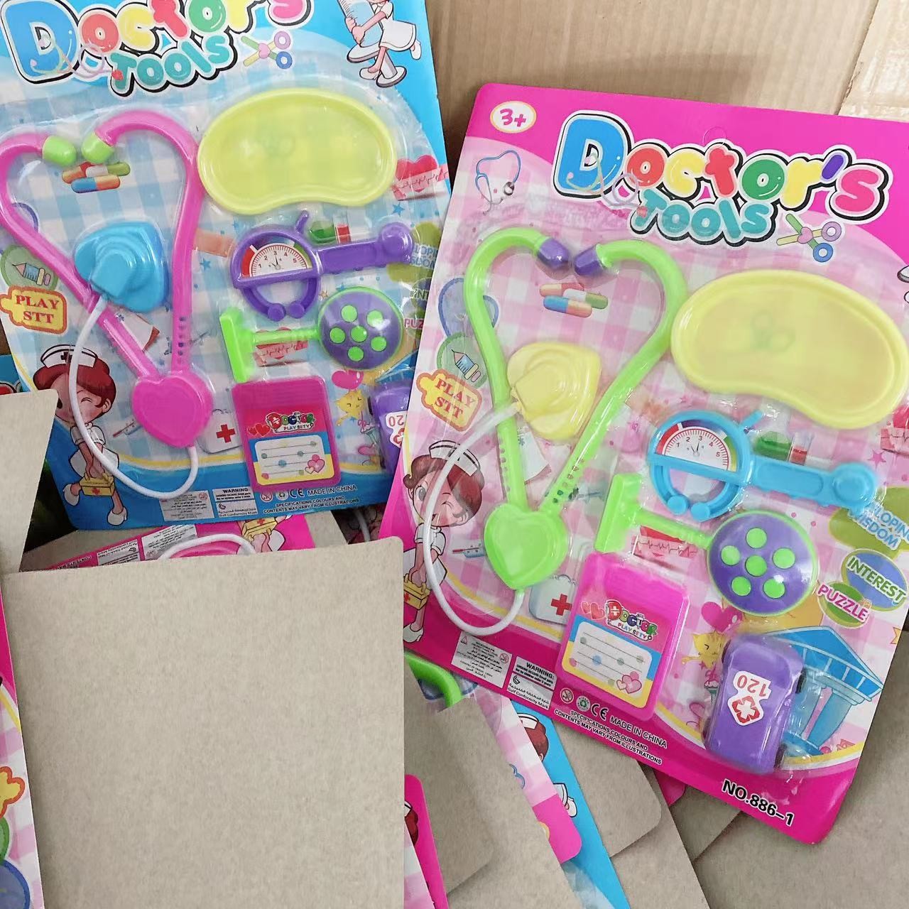 Los niños juegan casa simulación estetoscopio pequeño doctor educativo papel jugar equipo médico juguete 2 Yuan tienda traje al por mayor