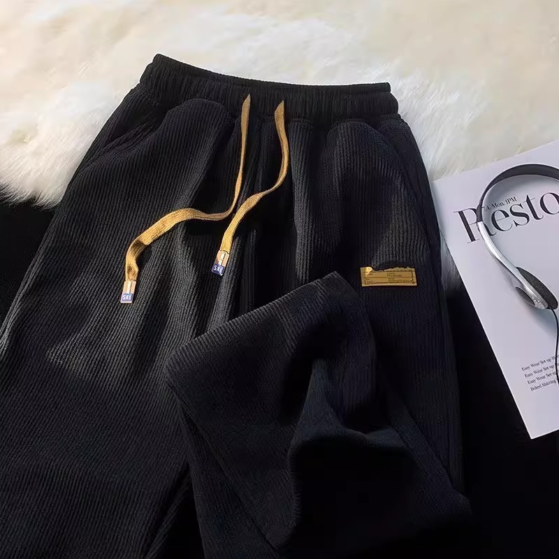 Herren Cordhose Mit Weitem Bein Für Einen Lässigen Look_voghion.com
