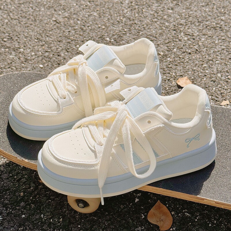 Shoes for Women with Skirts, White Sneakers, 2026 Spring New Model, Student Niche Versatile Sports Casual Sneakers for Women