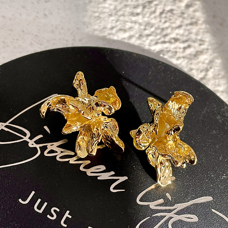 1 Pair Retro Heart Shape Flower Bow Knot Inlay Artificial Crystal Metal Artificial Crystal Pearl Zircon Drop Earrings Ear Studs display picture 56