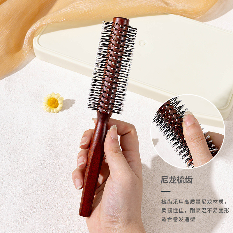 ヘアサロンプロフェッショナルカーリーロングヘアコームシリンダーインナーバックル赤茶色ナイロン歯スタイリングコームログローリングコーム髪を滑らかにします|undefined