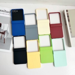Samsung galaxy zflip7 3 点セットソリッドカラー折りたたみスクリーン保護カバー zflip5 ヒンジマカロンに適しています。