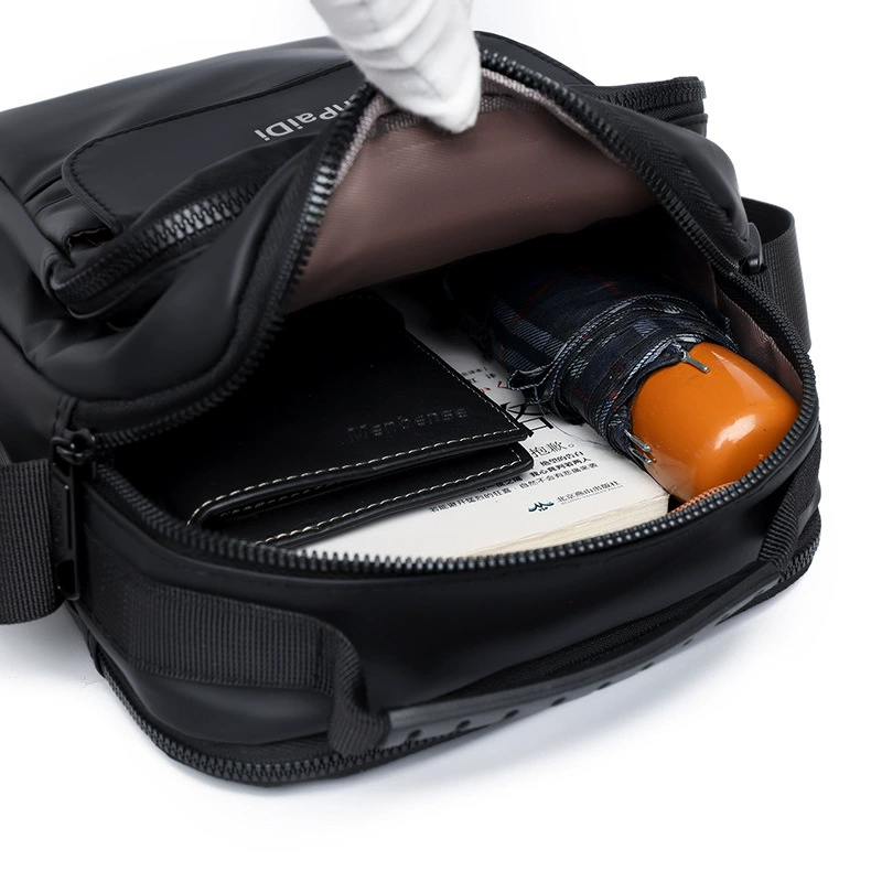 Sports trend capacious one-shoulder bag for leisure