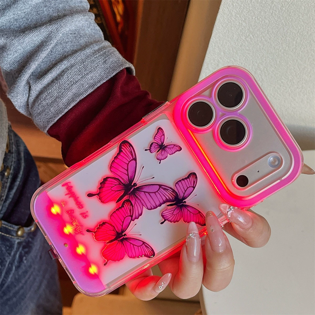 Чехол для телефона Apple, совместим с iPhone 11–17, фиолетовая подсветка входящего вызова, рисунок бабочки