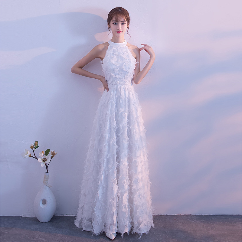 White Feather Hanging Neck Off-Shoulder Fashionable Atmosphere Slim Mop Dress Evening Dress Student Graduation Performance Chorus Dress White Feather Hanging Neck Off-Shoulder Fashionable Atmosphere Slim Mop Dress Evening Dress Student Graduation Performance Chorus Dress