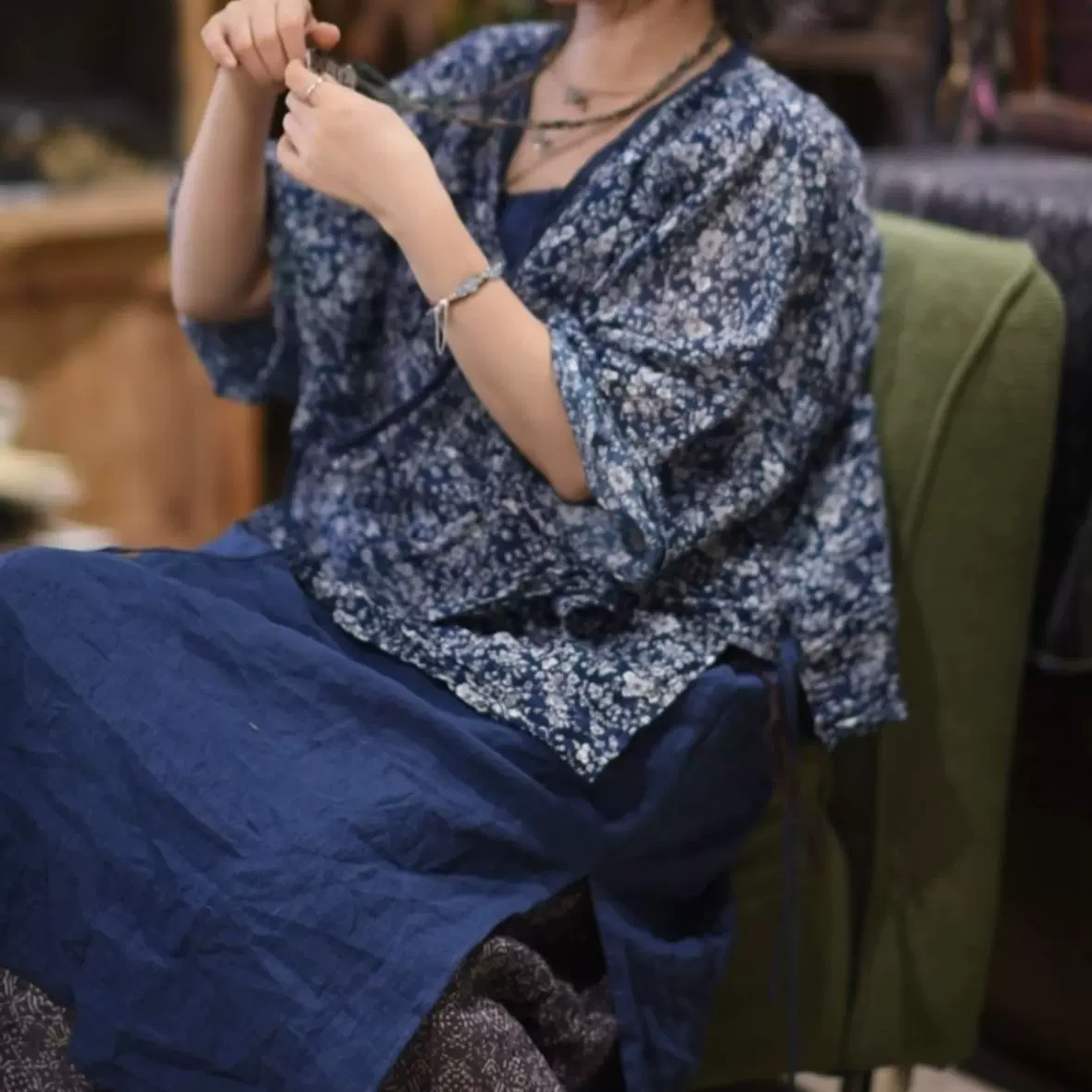 25/08  SN189 新款休闲文艺百搭宽松亚麻印花对襟复古开衫