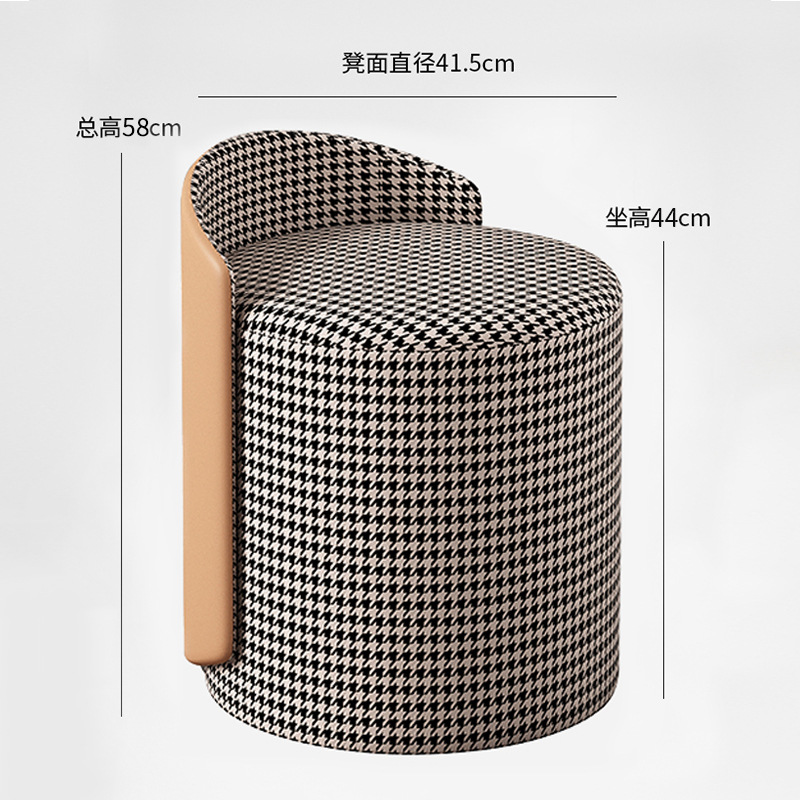 [핫추천] 물떼새 격자 오렌지 패브릭 라운드 스툴은 회전이 불가능합니다.