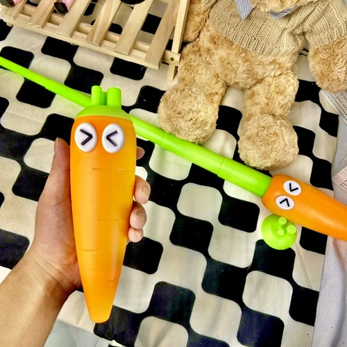 3D printed telescopic carrot sword simulated carrot shape telescopic stick decompression creative toy shrink sword internet celebrity model