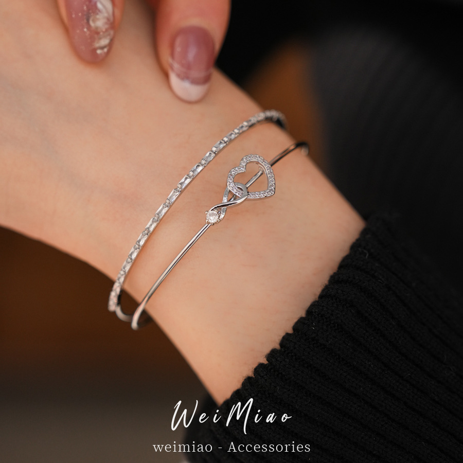 Zheng Zheng Shi amor pulsera de doble capa abierta pulsera de moda coreana exquisita pulsera versátil alta sensación de lujo ligero joyería al por mayor