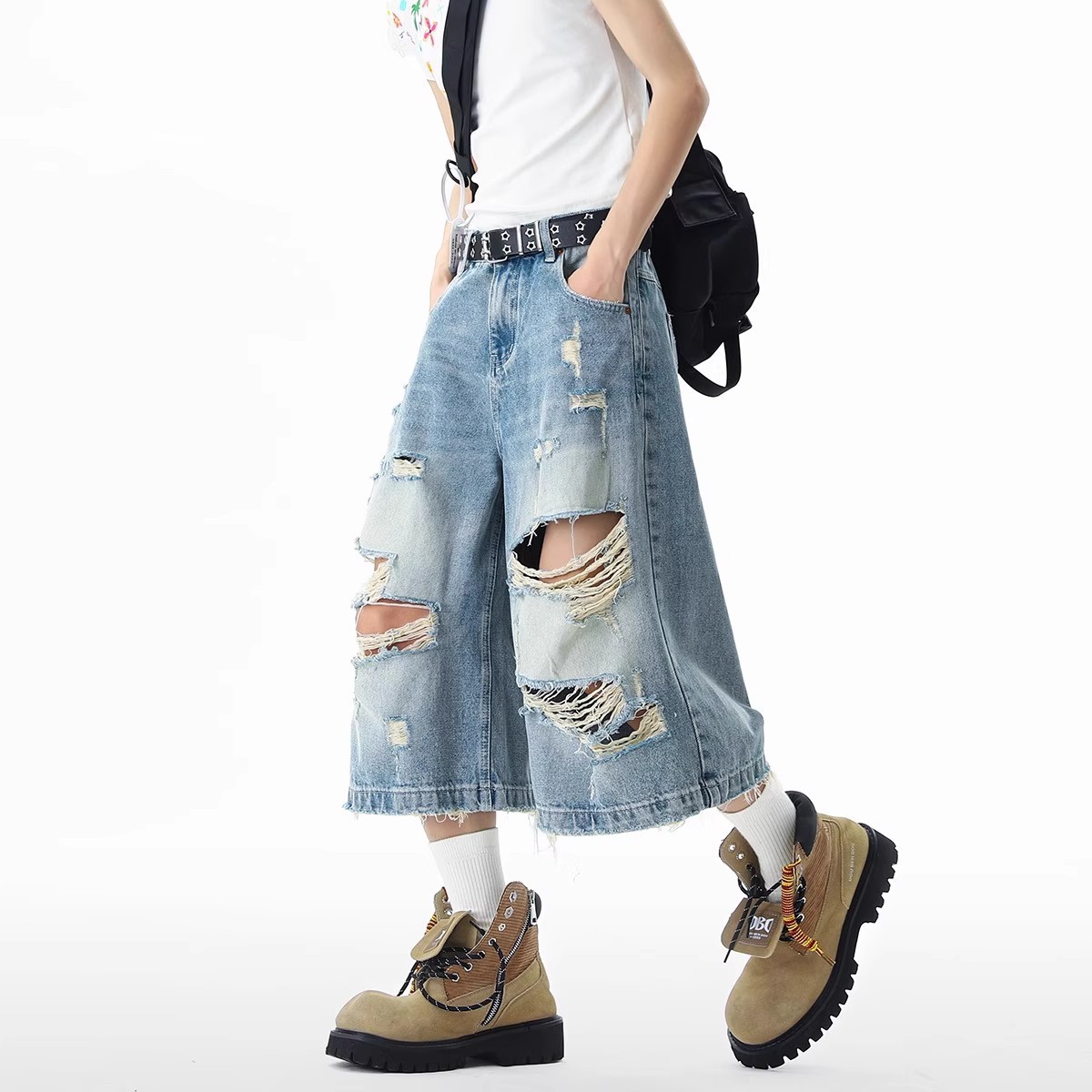 American Washed Ripped Denim Cropped Pants for Men and Women in Summer Vintage Design Couple Wide-Leg Knee-Length Pants