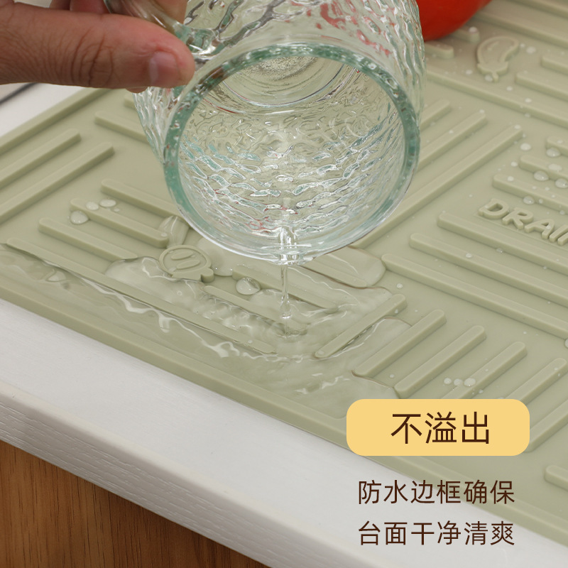 シリコンゴム製の水たまりマットの熱遮断マットのキッチンテーブルの保護マットの水たまりの滑り止めの大きな鍋のコースターのシリコンパッド|undefined