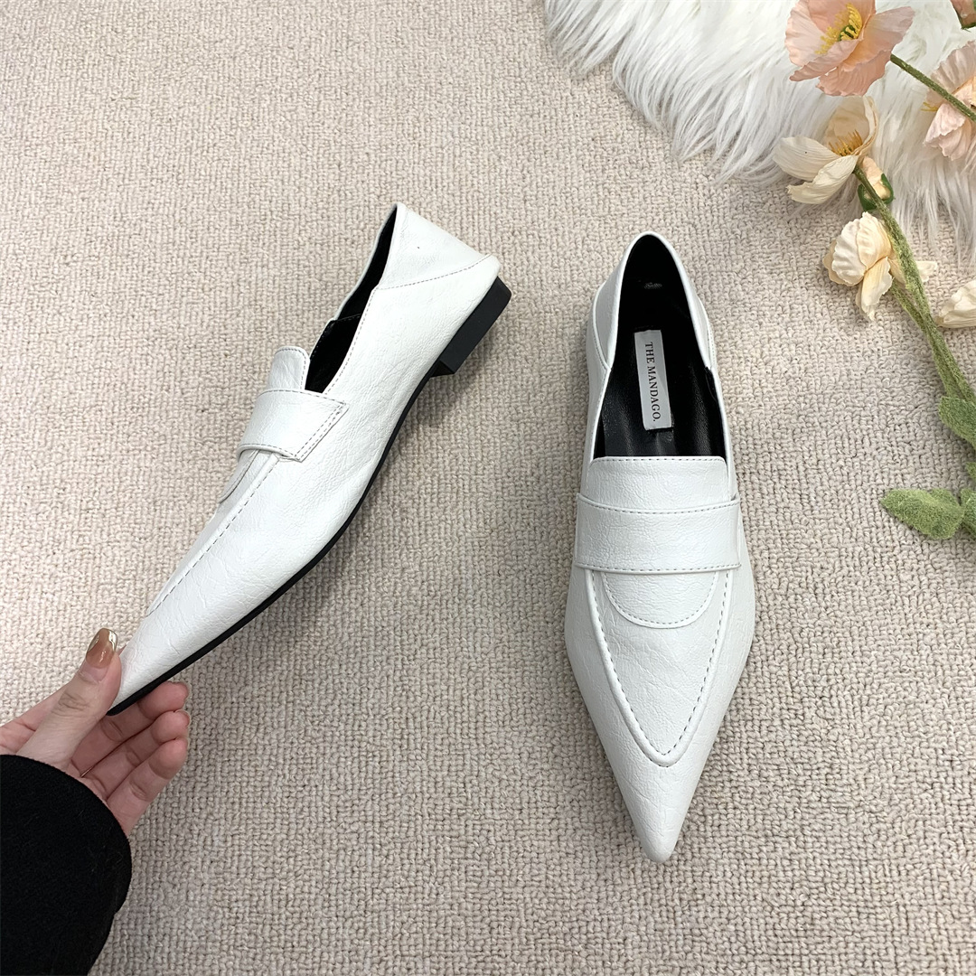 6228 화이트