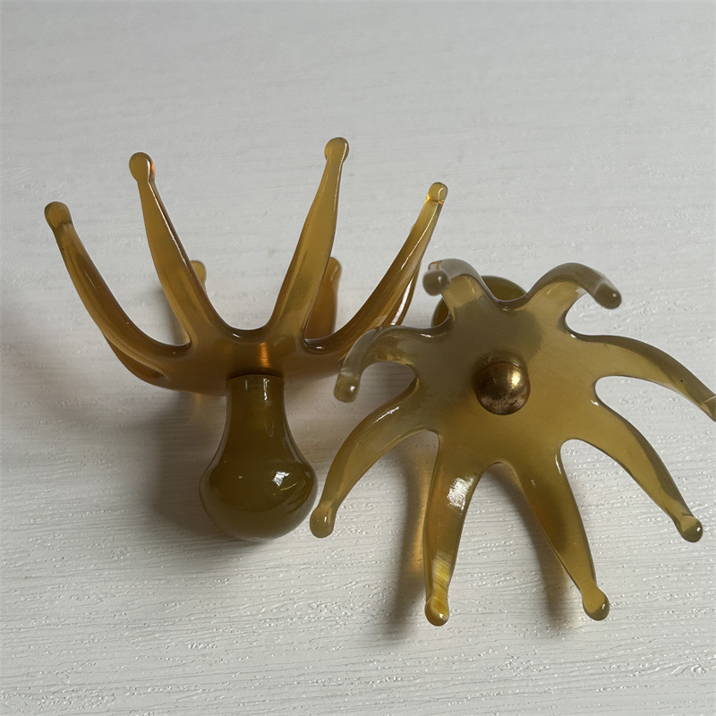 Octopus Head Scalp Massage Comb Meridian Brush Tool for Scalp Care and Relaxation 7 x 6.5 cm preparation