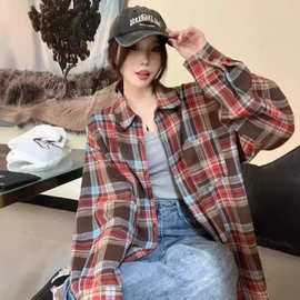 跨境复古红色格纹衬衫女长袖上衣韩版设计感强B端批发电商爆夏季