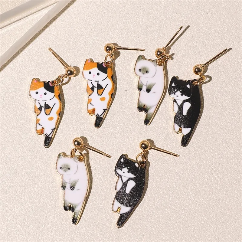 Cartoon cute fashionable earrings