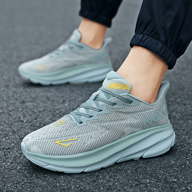 Autumn Cross-Border Cheap Fly-Knit Sports Shoes for Men, Large Size Casual Shoes, Thick-Soled Men's Shoes, Soft Soles for Couples