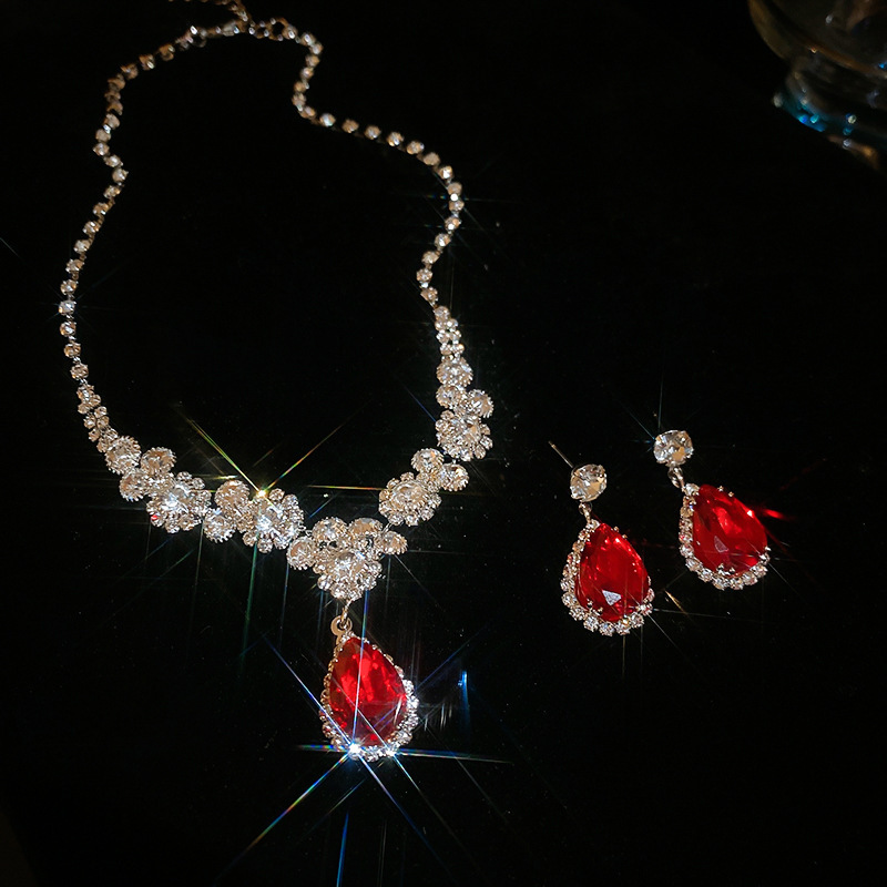 32 # Silver-red (set of two)