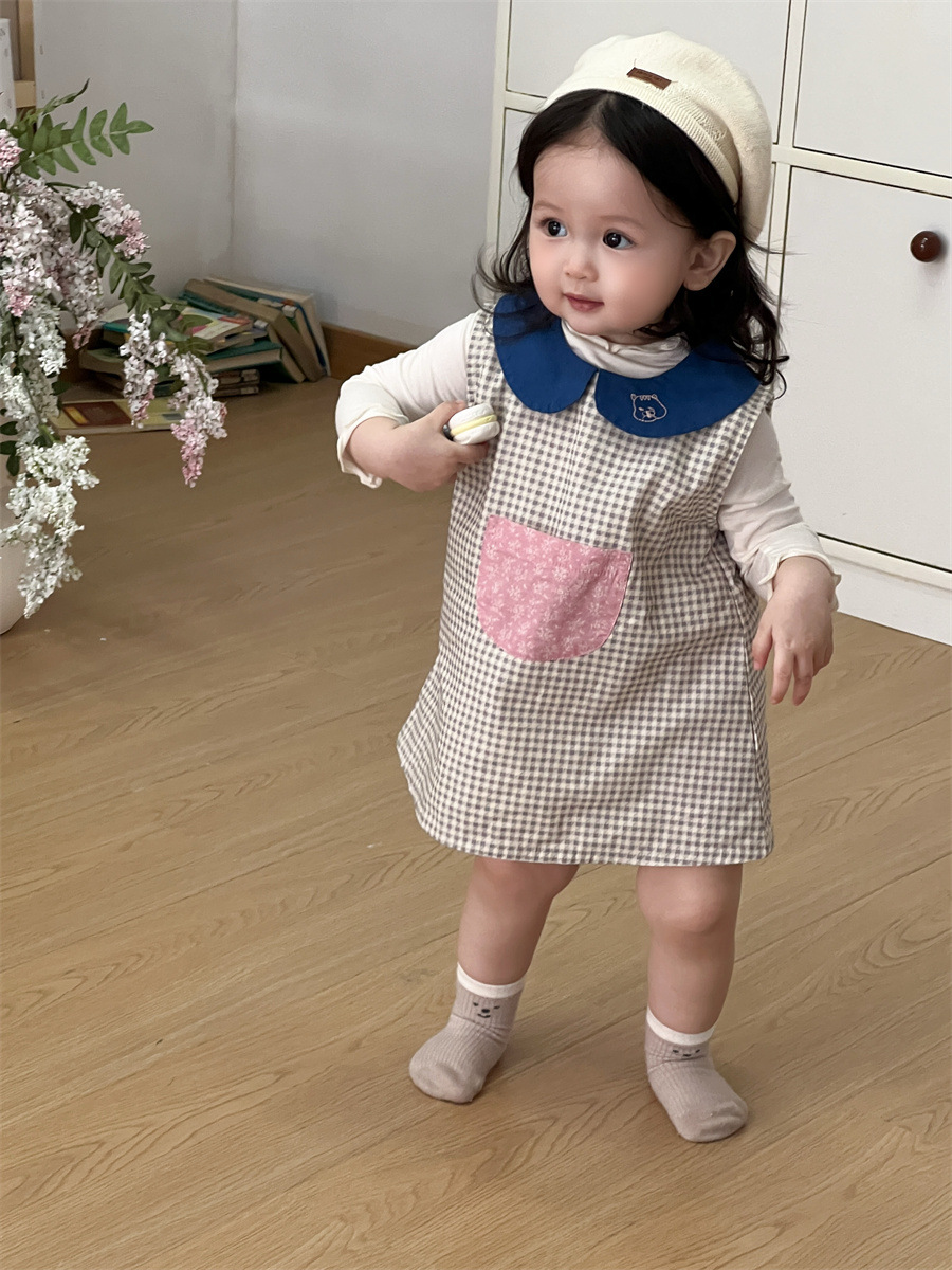 2026 ropa de primavera infantil nueva ropa de bebé femenina ropa infantil coreana vestido a cuadros set cardigan de punto image 8
