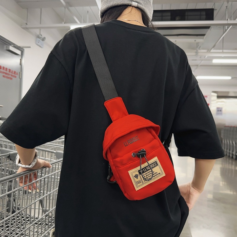 Universal chest bag