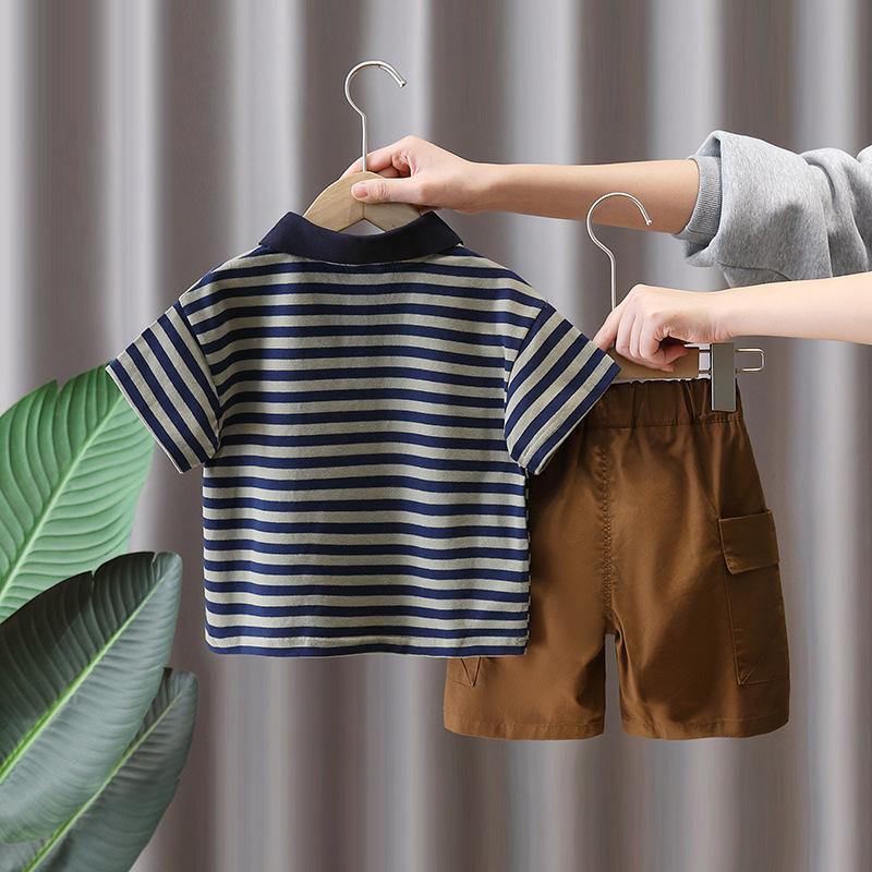 7136 traje de camisa POLO a rayas para niños verano 2025 nueva ropa de verano para niños camiseta pantalones cortos de dos piezas