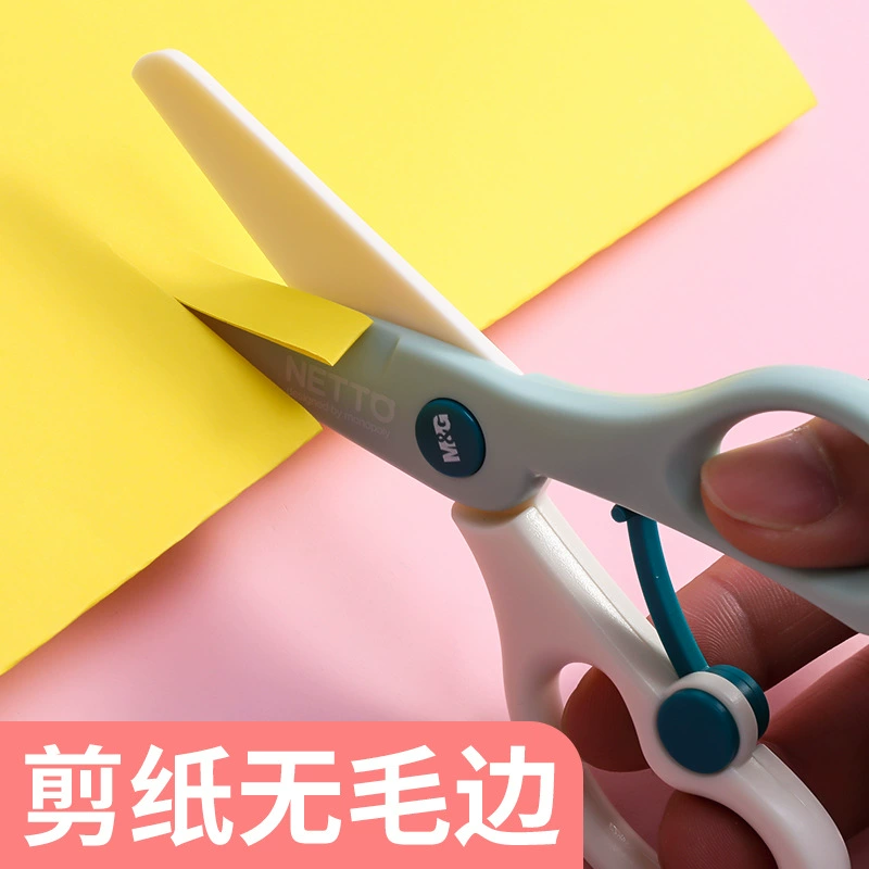 Children's safe plastic handheld cute scissors for early age