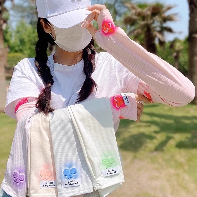 (2개) 2024 여름 새로운 느슨한 활 인쇄 얼음 소매 여성의 얼음 실크 태양 보호 슬리브 UV 보호 슬리브를 운전