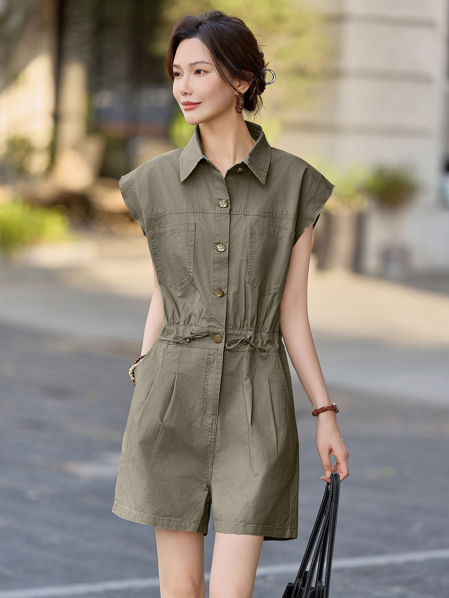 Jumpsuit nữ dáng suông tay ngắn phong cách công sở cổ điển — Quân đội xanh, màu kaki