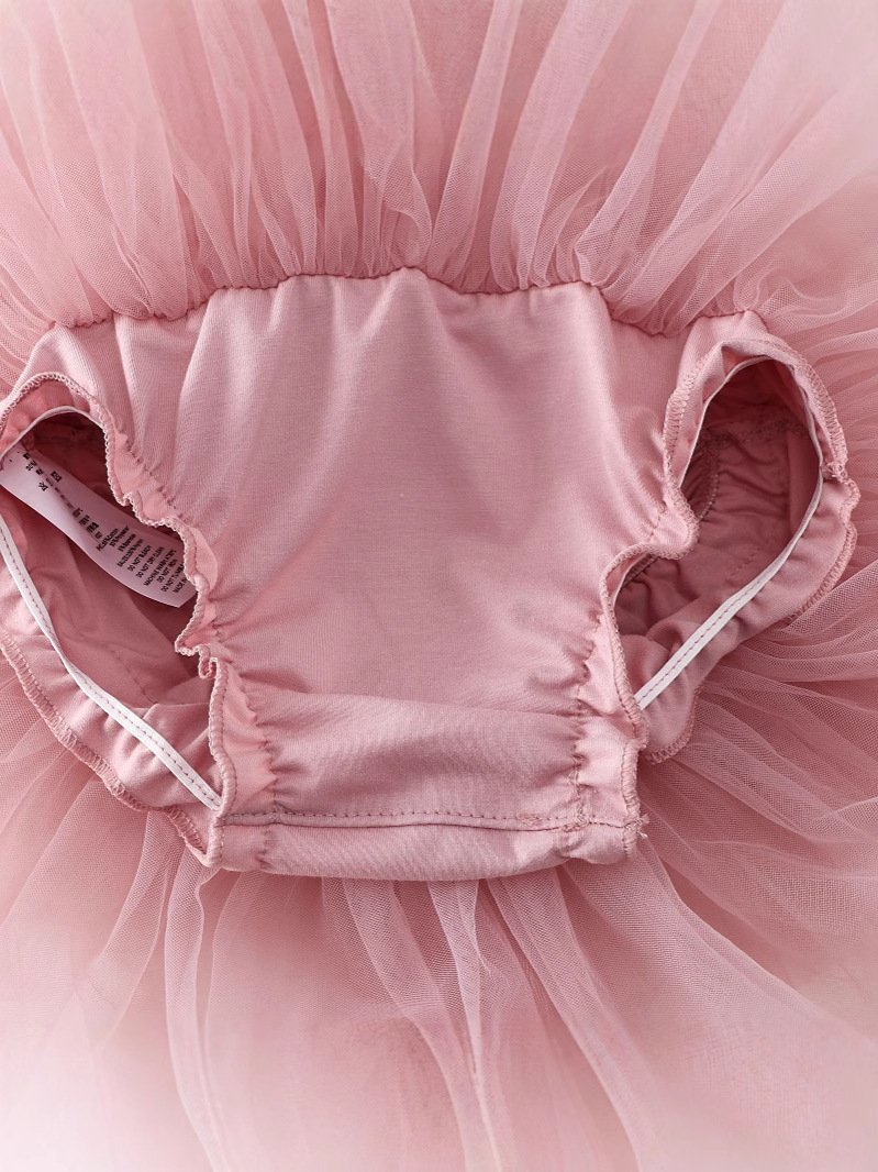 [Europa y América ropa infantil niñas super corto Tutu bolsas] 0 - 3 años de ropa infantil pantalones PP malla vestido corto