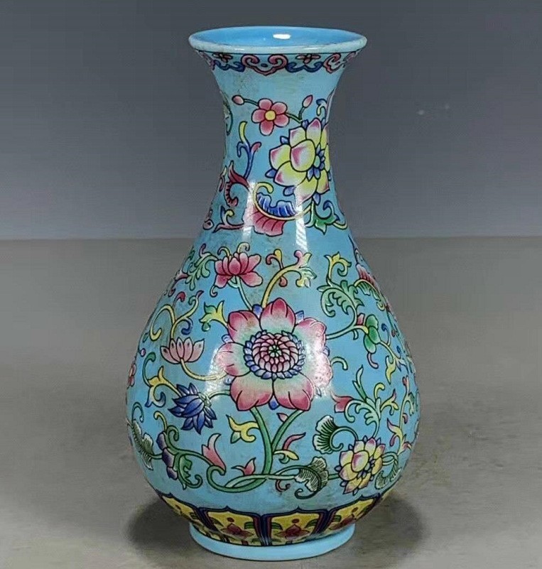 Flores de porcelana azul, vasos de flores de cerámica de lujo ligero, flores de alto nivel, decoración de mesa de comedor de estilo nuevo chino