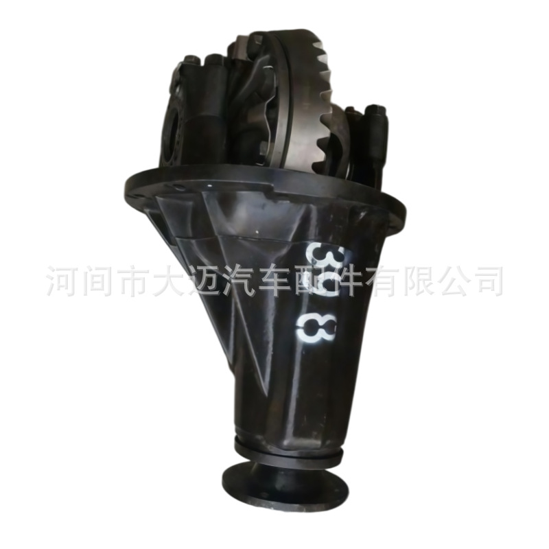 The automotive differential assembly is suitable for Changan Ruixing M60, M70, M80, and M90 models with a gear ratio of 8.39 (39:8)
