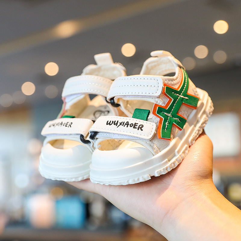 Children's sandals soft-soled non-slip summer baby Baotou anti-kick toddler shoes breathable children's shoes Children's Velcro wholesale