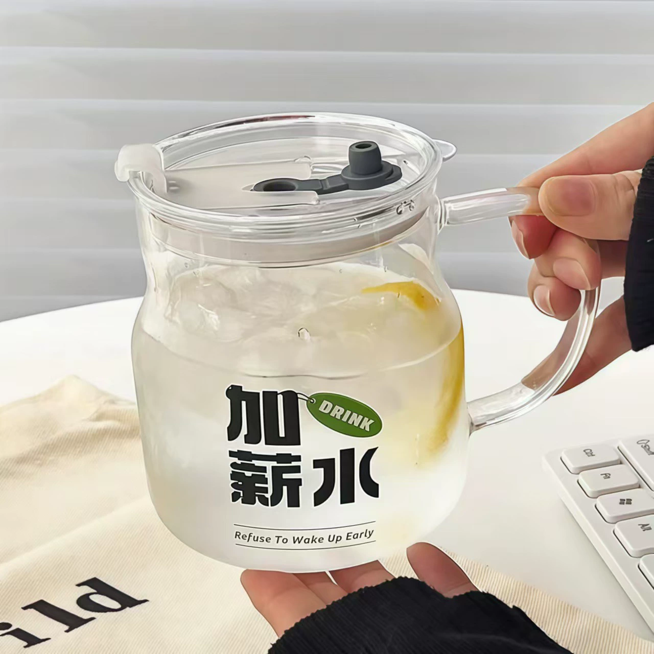 Creative capacious glass, high quality tea cup with glass