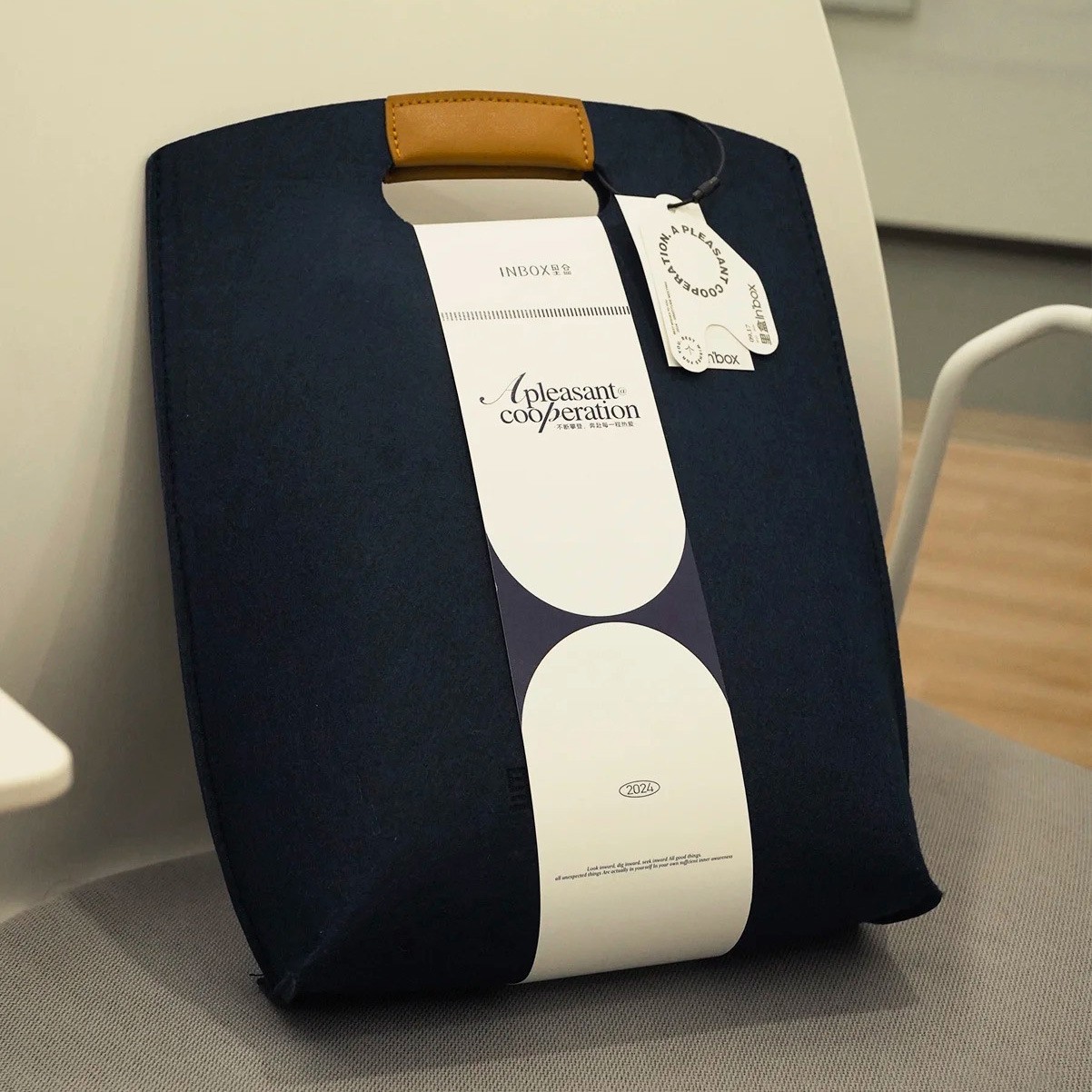 源头工厂批发毛毡包企业福利展会礼品毛毡手提包印logo商务礼品袋