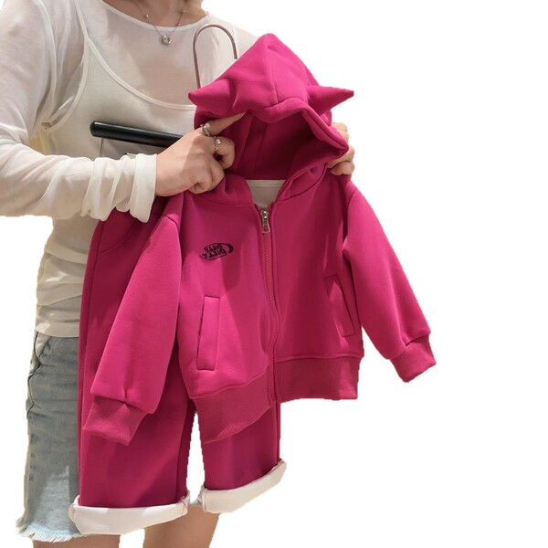 Autumn sports sweatshirt with zipper