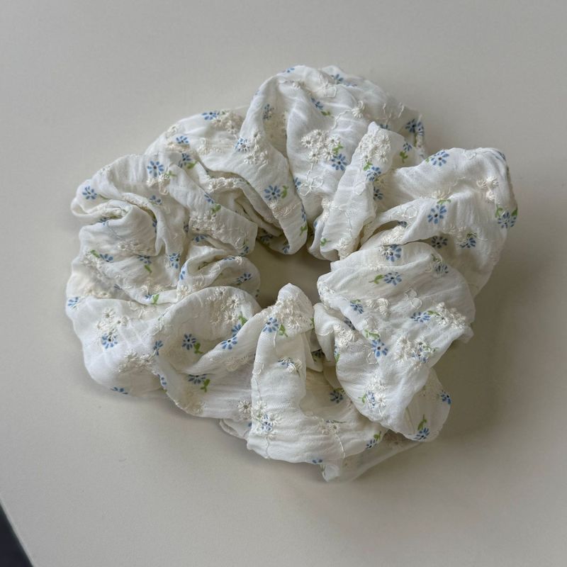 森系刺繍砕花カチューシャレディース2025春夏新作格子縞優しい高級感ハイトップカチューシャ髪飾り|undefined