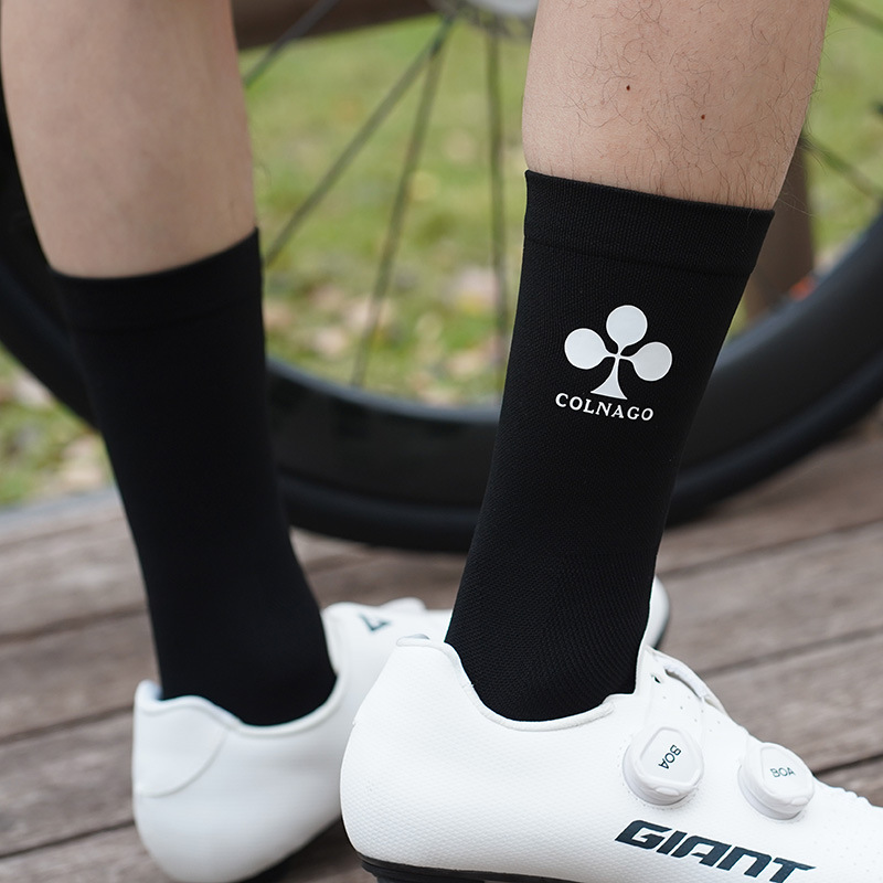 Cycling Socks Breathable Moisture Wicking Compression Sports Gear_voghion.com