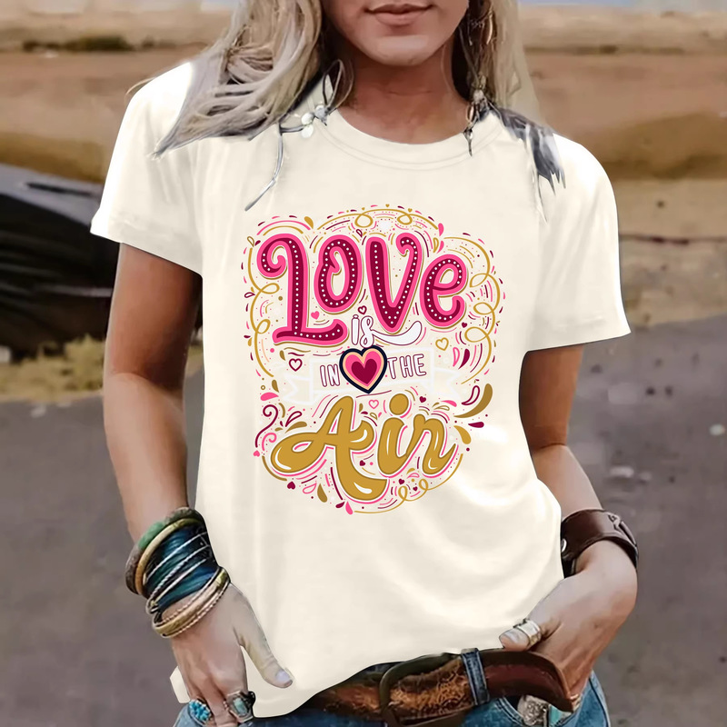 Fashionable Short-Sleeved "Love Is in the Air" Women's Valentine's Day T-Shirt, Summer European and American Trendy Women's T-Shirt Top, in Stock Fashionable Short-Sleeved "Love Is in the Air" Women's Valentine's Day T-Shirt, Summer European and American Trendy Women's T-Shirt Top, in Stock