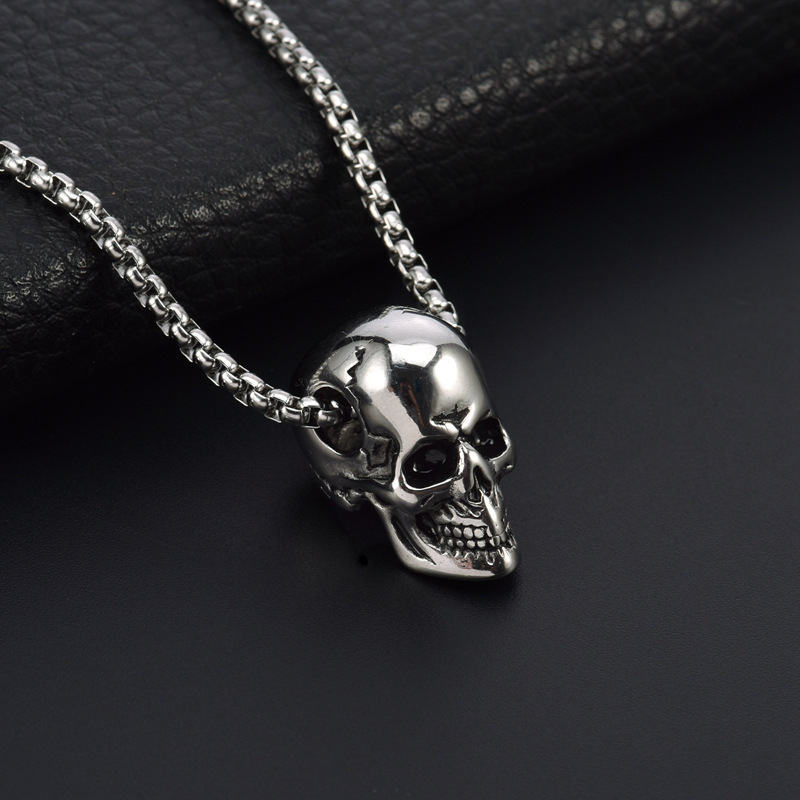 Fashion Skull Titanium Steel Plating Pendant Necklace 1 Piece display picture 4