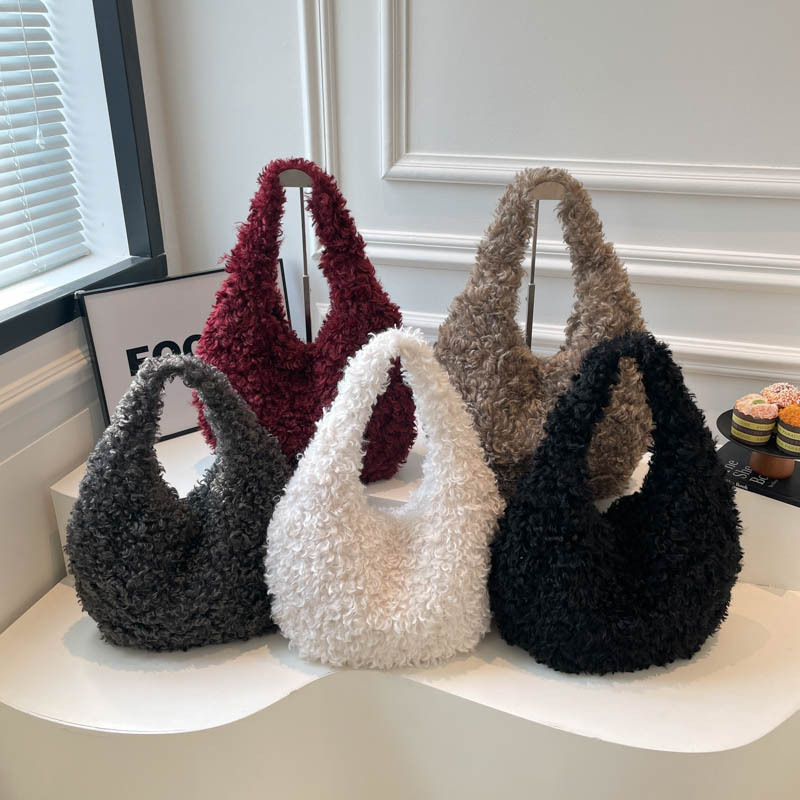 Cross-border new fashion handbag for women, 2026 lamb wool tote bag, high-end single-shoulder underarm bag, plush bag Cross-border new fashion handbag for women, 2026 lamb wool tote bag, high-end single-shoulder underarm bag, plush bag