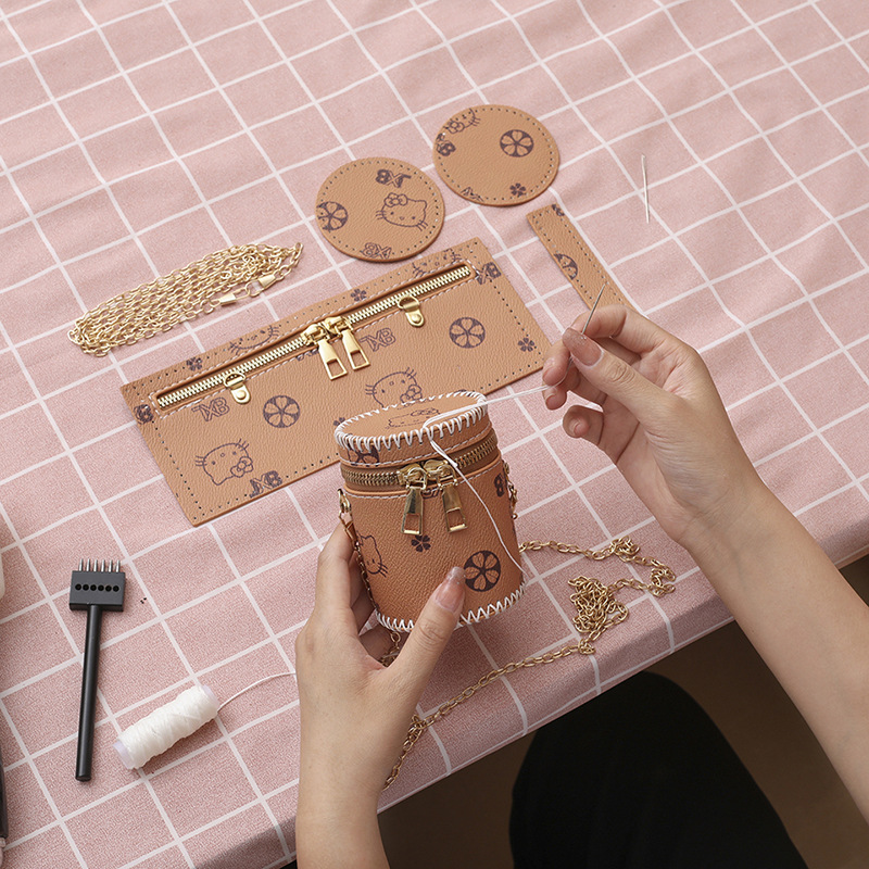 수제 소재 가방 자체 제작 레드 백 동전 지갑 심플 만능 여성용 가방 DIY 미니 화장품 가방 트렌디 크로스바디 백