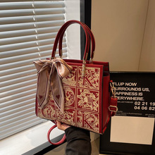 F6Q�������̽�������ƽ�r���üt���tɫ�Y�錣��Ů�����������