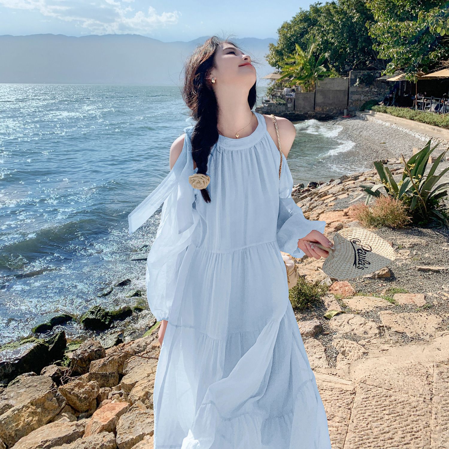 여성을위한 새로운 프랑스 스타일 해변 휴가 드레스 2025 여름 달콤하고 부드러운 스타일 아름다운 오프 숄더 비치 드레스