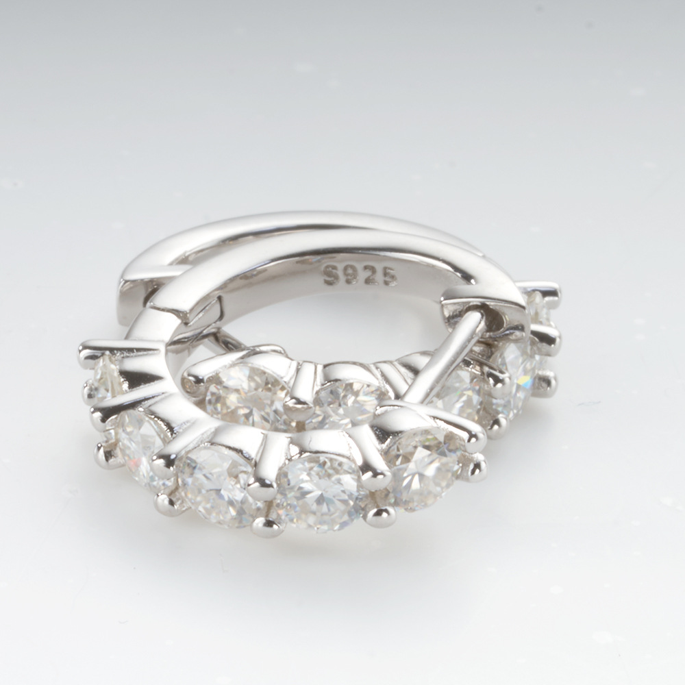 Europa y los EE.UU. explosión S925 plata mozanita pendientes de 3 mm aretes de corte redondo moda simple para orejas de mujer